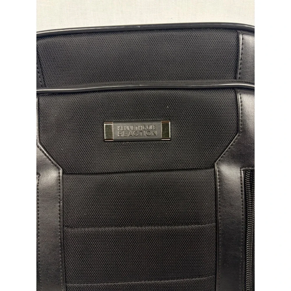 Kenneth Cole Reaction Black Messenger Bag Crossbody Tech Travel Tablet Case